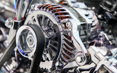 Engine Repair Signs to Pay Attention To